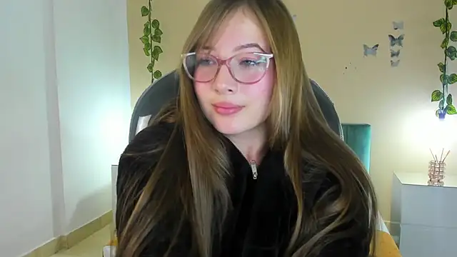 Dahlia Rousse online show from December 20, 2025, 1:34 am