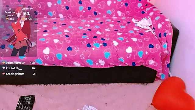 Mattilda 18 online show from February 18, 2025, 8:38 am