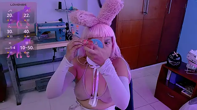 Mattilda 18 online show from October 22, 2025, 9:14 pm