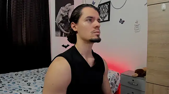 Snapshot of maxi_styles chatting on March 2, 2025, 10:27 pm maxi styles online show from March 2, 2025, 10:27 pm