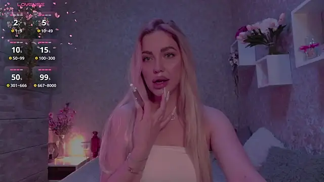 Mika Rayy online show from October 12, 2025, 2:43 am