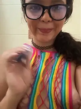 Snapshot of Sophie_Heart chatting on January 26, 2025, 6:48 pm Sophie Heart online show from January 26, 2025, 6:48 pm