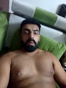 vaibhavchugh38 online show from April 13, 2026, 11:05 am