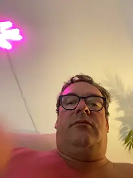 MountJohnXL online show from May 8, 2026, 3:23 am