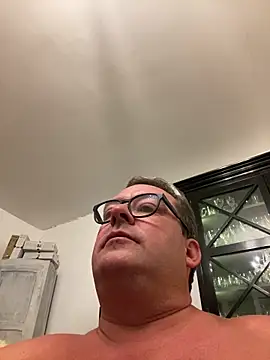 MountJohnXL online show from June 7, 2026, 1:32 am