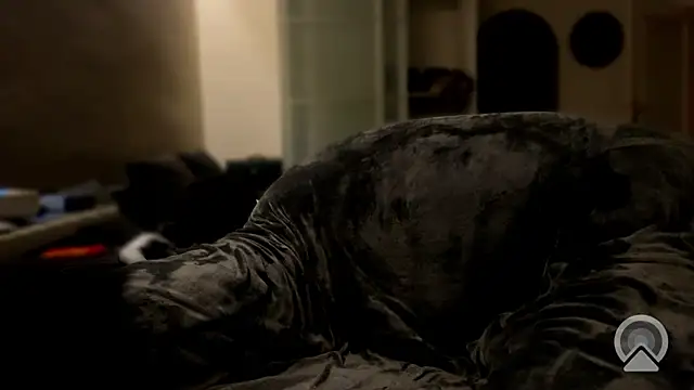 TyroneeDE online show from October 16, 2025, 2:45 am