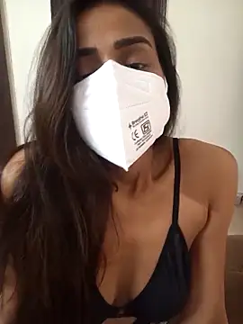 CandySharmaa online show from January 14, 2025, 2:22 pm