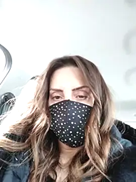 Akemi rossi online show from April 12, 2026, 12:32 pm