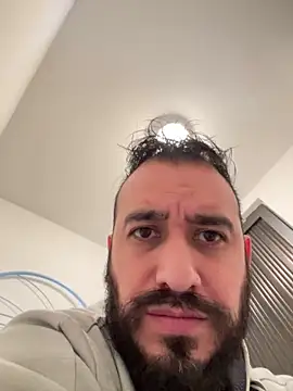 leonardohot1987 online show from January 22, 2025, 6:10 pm