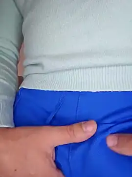 Snapshot of Mehmet2304 chatting on January 22, 2025, 10:29 am Mehmet2304 online show from January 22, 2025, 10:29 am