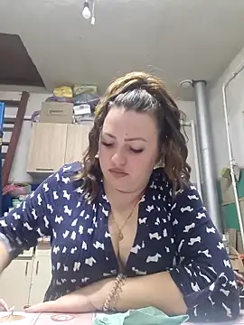 Jyleta online show from October 7, 2025, 9:45 pm