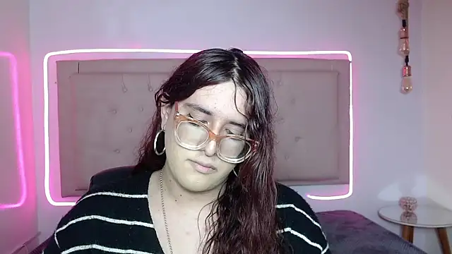 kathepickmanx online show from October 8, 2025, 3:37 am