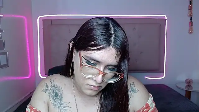 kathepickmanx online show from October 12, 2025, 3:49 am