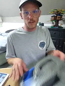 Snapshot of SoxxyNsh chatting on September 10, 2025, 8:20 pm SoxxyNsh online show from September 10, 2025, 8:20 pm