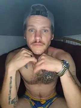 Snapshot of SoxxyNsh chatting on October 3, 2025, 5:04 am SoxxyNsh online show from October 3, 2025, 5:04 am