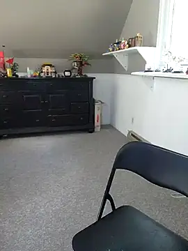 Snapshot of SoxxyNsh chatting on October 6, 2025, 5:43 pm SoxxyNsh online show from October 6, 2025, 5:43 pm