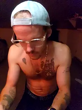 Snapshot of SoxxyNsh chatting on October 8, 2025, 11:35 pm SoxxyNsh online show from October 8, 2025, 11:35 pm