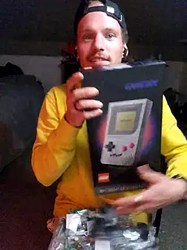 Snapshot of SoxxyNsh chatting on October 21, 2025, 12:33 am SoxxyNsh online show from October 21, 2025, 12:33 am