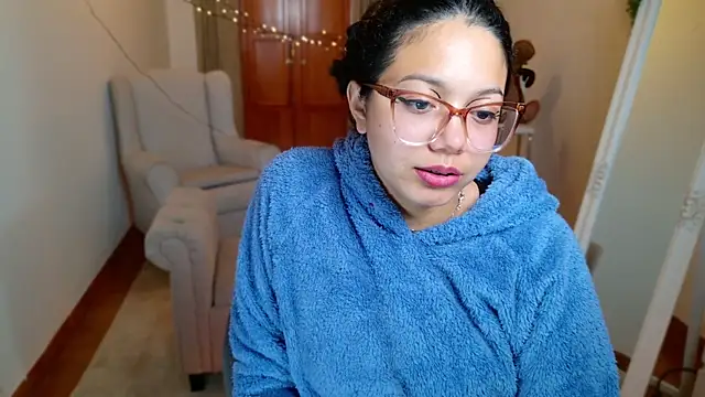 Snapshot of SelenaBlumX chatting on January 12, 2025, 12:07 am SelenaBlumX online show from January 12, 2025, 12:07 am