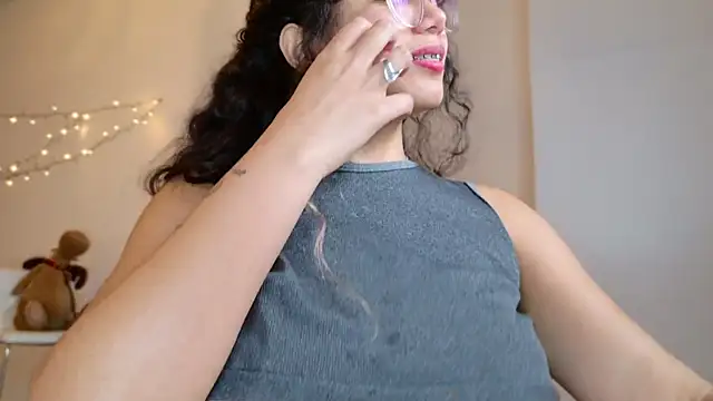 Snapshot of SelenaBlumX chatting on January 14, 2025, 2:50 am SelenaBlumX online show from January 14, 2025, 2:50 am