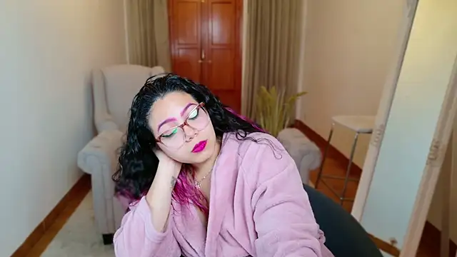 Snapshot of SelenaBlumX chatting on January 28, 2025, 8:58 pm SelenaBlumX online show from January 28, 2025, 8:58 pm
