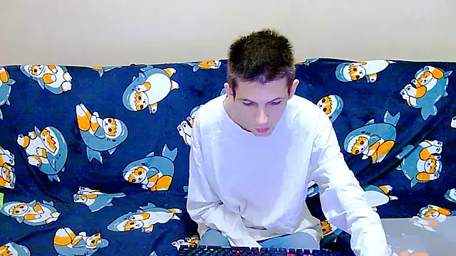 Lester Broo online show from December 21, 2025, 5:53 pm