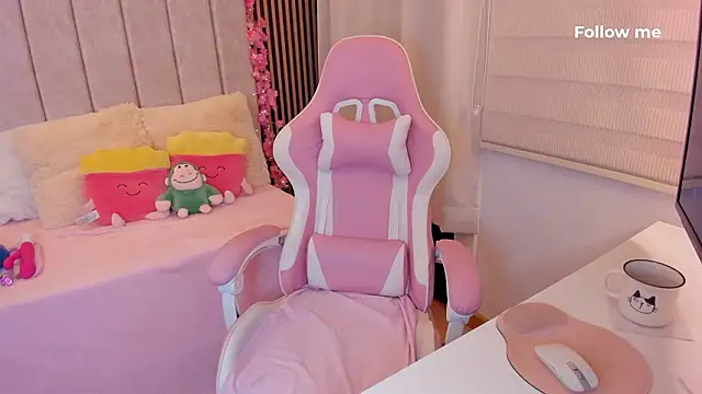 tamy xoo online show from March 20, 2026, 6:24 pm