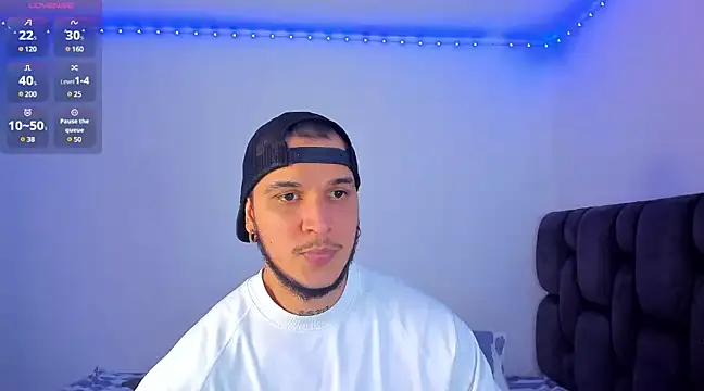 Snapshot of austinoficial chatting on January 19, 2025, 12:28 am austinoficial online show from January 19, 2025, 12:28 am