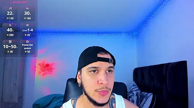 Snapshot of austinoficial chatting on January 26, 2025, 11:18 pm austinoficial online show from January 26, 2025, 11:18 pm