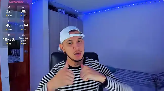 Snapshot of austinoficial chatting on February 20, 2025, 9:31 pm austinoficial online show from February 20, 2025, 9:31 pm