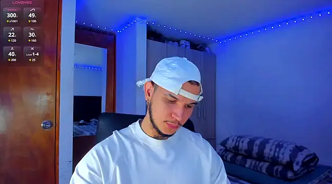 Snapshot of austinoficial chatting on March 19, 2025, 2:48 am austinoficial online show from March 19, 2025, 2:48 am