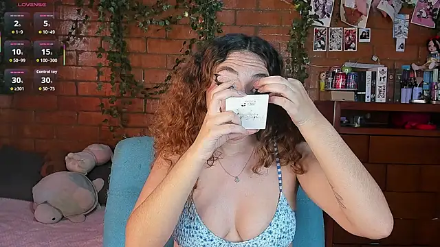 Annycolin  online show from July 14, 2026, 10:37 pm