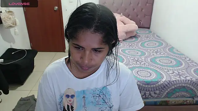 Snapshot of july-feria chatting on January 12, 2025, 12:39 am july-feria online show from January 12, 2025, 12:39 am
