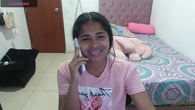Snapshot of july-feria chatting on January 23, 2025, 1:51 am july-feria online show from January 23, 2025, 1:51 am