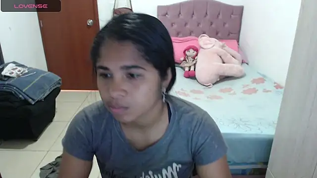 Snapshot of july-feria chatting on September 28, 2025, 4:12 pm july-feria online show from September 28, 2025, 4:12 pm