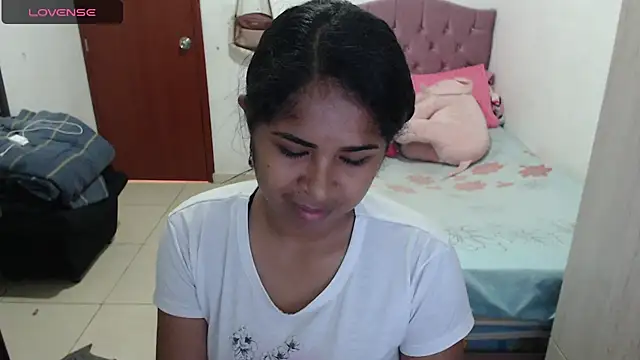 Snapshot of july-feria chatting on October 4, 2025, 4:16 pm july-feria online show from October 4, 2025, 4:16 pm