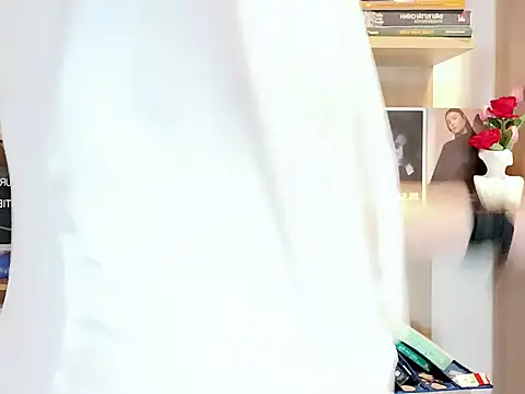 Snapshot of Lush-Office chatting on October 27, 2025, 7:01 am Lush-Office online show from October 27, 2025, 7:01 am