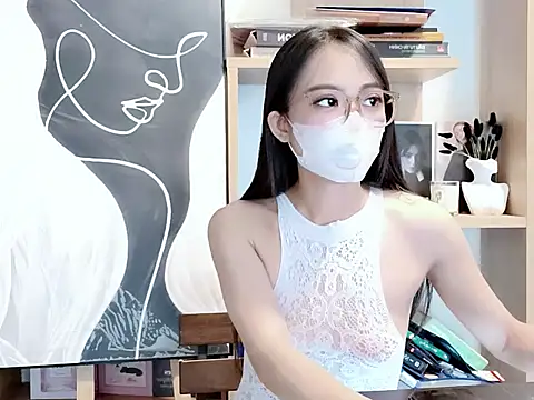 Snapshot of Lush-Office chatting on November 4, 2025, 8:02 am Lush-Office online show from November 4, 2025, 8:02 am