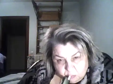Snapshot of AngelSky4533 chatting on March 5, 2025, 5:29 pm AngelSky4533 online show from March 5, 2025, 5:29 pm