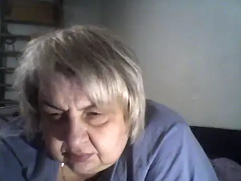 Snapshot of AngelSky4533 chatting on March 16, 2025, 8:43 pm AngelSky4533 online show from March 16, 2025, 8:43 pm