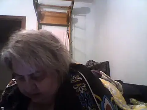 Snapshot of AngelSky4533 chatting on March 18, 2025, 7:20 pm AngelSky4533 online show from March 18, 2025, 7:20 pm