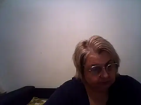 Snapshot of AngelSky4533 chatting on September 13, 2025, 6:08 pm AngelSky4533 online show from September 13, 2025, 6:08 pm