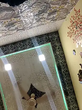 angelrani1234 online show from February 8, 2026, 10:29 am