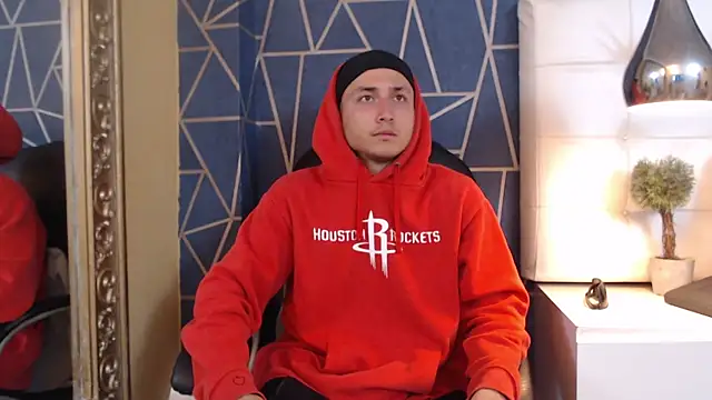 BrandonColee online show from February 24, 2025, 12:16 pm