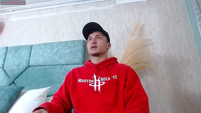 BrandonColee online show from February 25, 2025, 12:13 pm