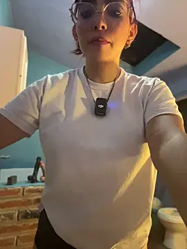 Snapshot of MartinaSooler chatting on July 4, 2026, 3:13 am MartinaSooler online show from July 4, 2026, 3:13 am