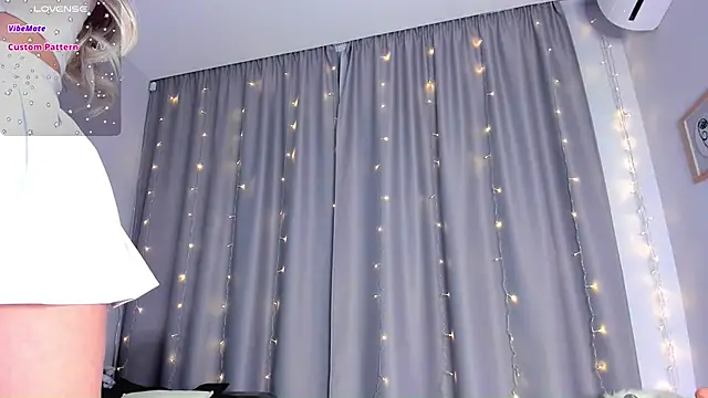 Snapshot of dontouchmyass chatting on February 26, 2025, 5:07 pm dontouchmyass online show from February 26, 2025, 5:07 pm