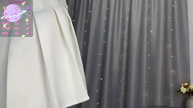 Snapshot of dontouchmyass chatting on March 23, 2025, 2:15 am dontouchmyass online show from March 23, 2025, 2:15 am