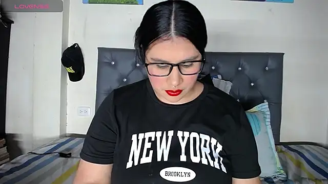 Snapshot of Antonellaa_111 chatting on October 24, 2025, 2:52 am Antonellaa 111 online show from October 24, 2025, 2:52 am