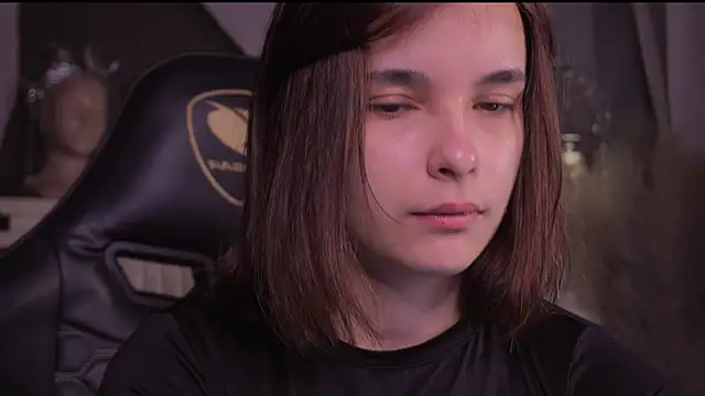 Bella Alita online show from November 8, 2025, 8:07 pm